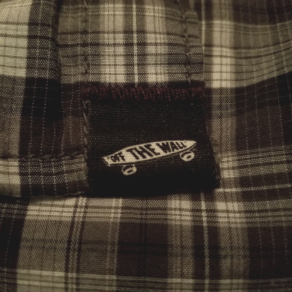 Van's Short Sleeve Plaid Snap Button Down Shirt - Picture 9 of 10